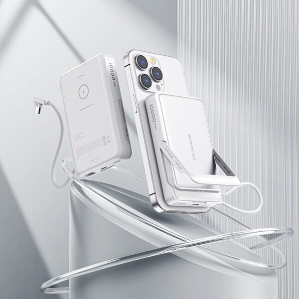 MagSafe-Compatible Smart Power Bank